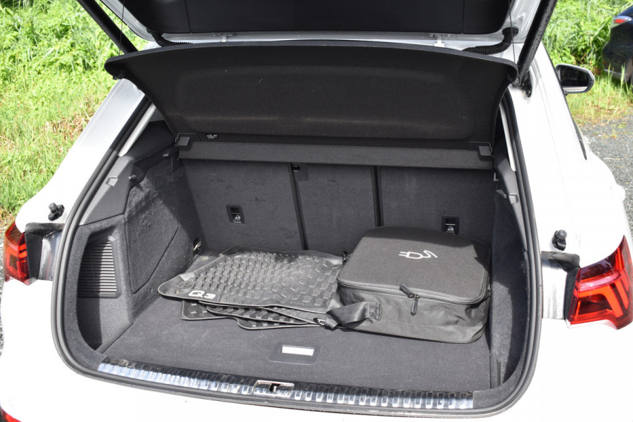 Audi Q3 45 TFSIe 245PK S-TRONIC HYBRID S-LINE VIRTUAL/PDC/CARPLAY