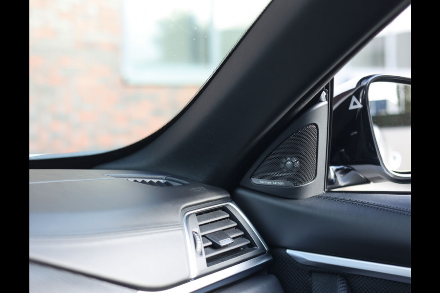 Alpina B4 S Cabrio | HUD - Airscarf - Camera Alpina B4 S Cabrio | HUD - Airscarf - Camera