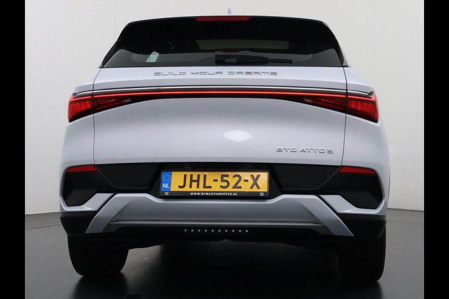 BYD ATTO 3 Comfort 60 kWh RIJKLAAR INCL. FABR. GARANTIE T/M 2029 | AANDRIJFLIJN EN ACCU ZELFS T/M 203 BYD ATTO 3 Comfort 60 kWh RIJKLAAR INCL. FABR. GARANTIE T/M 2029 | AANDRIJFLIJN EN ACCU ZELFS T/M 203