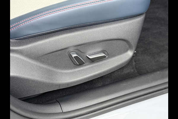 BYD ATTO 3 Comfort 60 kWh RIJKLAAR INCL. FABR. GARANTIE T/M 2029 | AANDRIJFLIJN EN ACCU ZELFS T/M 203 BYD ATTO 3 Comfort 60 kWh RIJKLAAR INCL. FABR. GARANTIE T/M 2029 | AANDRIJFLIJN EN ACCU ZELFS T/M 203