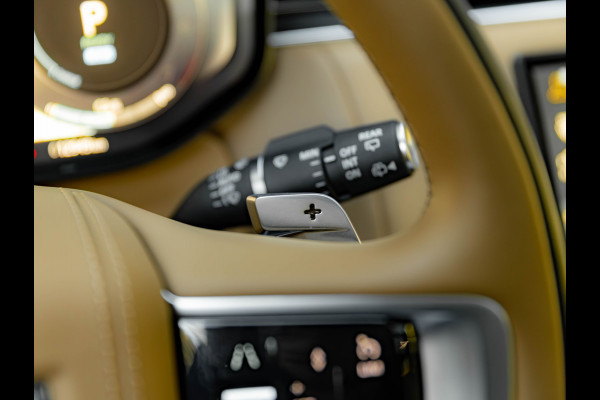 Land Rover Range Rover 3.0 P550e Autobiography - Pano - Shadow Pack - Homelink - Koelvak Land Rover Range Rover 3.0 P550e Autobiography - Pano - Shadow Pack - Homelink - Koelvak