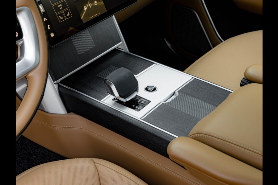 Land Rover Range Rover 3.0 P550e Autobiography - Pano - Shadow Pack - Homelink - Koelvak Land Rover Range Rover 3.0 P550e Autobiography - Pano - Shadow Pack - Homelink - Koelvak