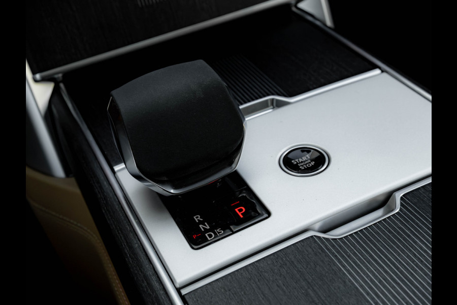 Land Rover Range Rover 3.0 P550e Autobiography - Pano - Shadow Pack - Homelink - Koelvak Land Rover Range Rover 3.0 P550e Autobiography - Pano - Shadow Pack - Homelink - Koelvak