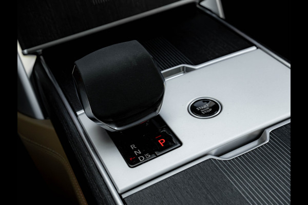 Land Rover Range Rover 3.0 P550e Autobiography - Pano - Shadow Pack - Homelink - Koelvak Land Rover Range Rover 3.0 P550e Autobiography - Pano - Shadow Pack - Homelink - Koelvak