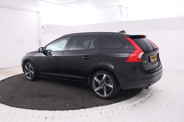 Volvo V60 1.5 T3 Polar+ Automaat, Winter pakket! Cruise Volvo V60 1.5 T3 Polar+ Automaat, Winter pakket! Cruise