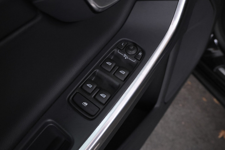 Volvo V60 1.5 T3 Polar+ Automaat, Winter pakket! Cruise Volvo V60 1.5 T3 Polar+ Automaat, Winter pakket! Cruise