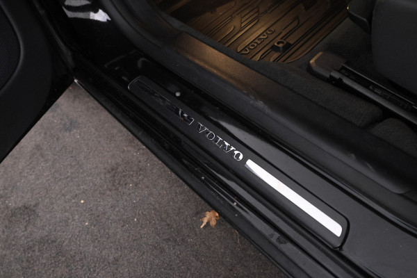 Volvo V60 1.5 T3 Polar+ Automaat, Winter pakket! Cruise Volvo V60 1.5 T3 Polar+ Automaat, Winter pakket! Cruise