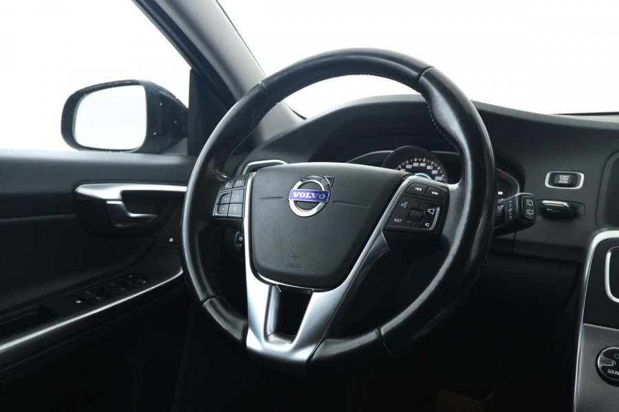 Volvo V60 1.5 T3 Polar+ Automaat, Winter pakket! Cruise Volvo V60 1.5 T3 Polar+ Automaat, Winter pakket! Cruise