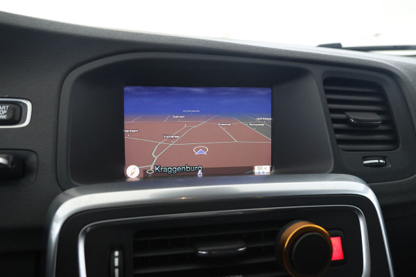 Volvo V60 1.5 T3 Polar+ Automaat, Winter pakket! Cruise Volvo V60 1.5 T3 Polar+ Automaat, Winter pakket! Cruise