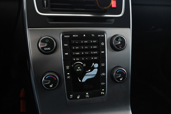 Volvo V60 1.5 T3 Polar+ Automaat, Winter pakket! Cruise Volvo V60 1.5 T3 Polar+ Automaat, Winter pakket! Cruise