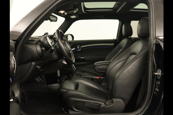 MINI Cooper S 2.0 60 Years | Panoramadak | Stoelverwarming | Leder | Head-Up | Park Assist | Carplay | Navigatie | Keyless | Full LED | Harman/Kardon | Climate control | Cruise control