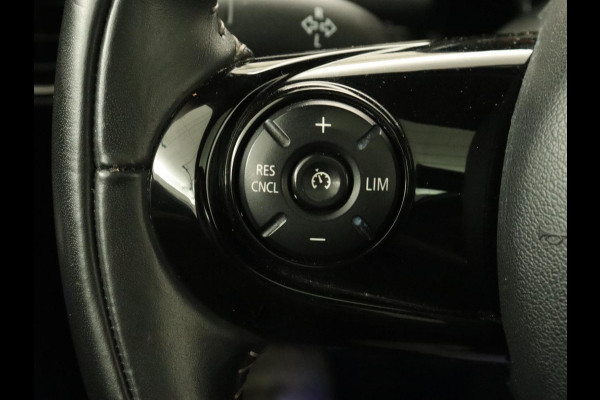 MINI Cooper S 2.0 60 Years | Panoramadak | Stoelverwarming | Leder | Head-Up | Park Assist | Carplay | Navigatie | Keyless | Full LED | Harman/Kardon | Climate control | Cruise control