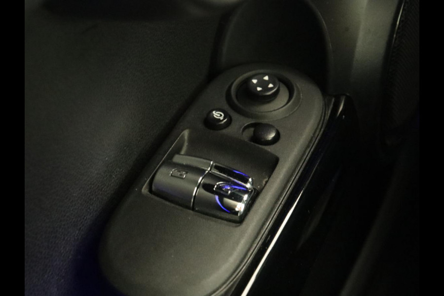 MINI Cooper S 2.0 60 Years | Panoramadak | Stoelverwarming | Leder | Head-Up | Park Assist | Carplay | Navigatie | Keyless | Full LED | Harman/Kardon | Climate control | Cruise control