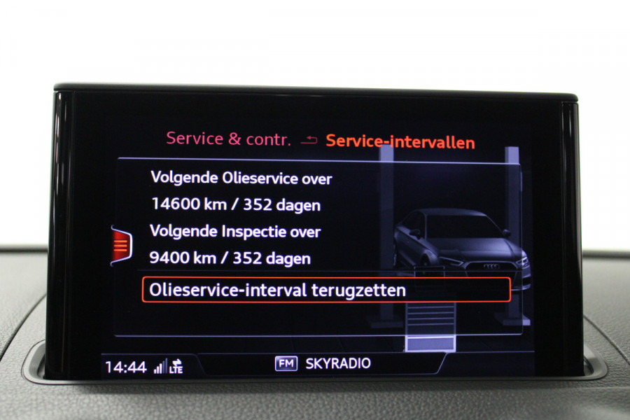 Audi A3 Limousine 35 TFSI CoD Sport S Line Edition Audi A3 Limousine 35 TFSI CoD Sport S Line Edition