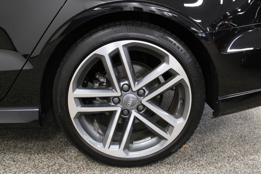 Audi A3 Limousine 35 TFSI CoD Sport S Line Edition Audi A3 Limousine 35 TFSI CoD Sport S Line Edition