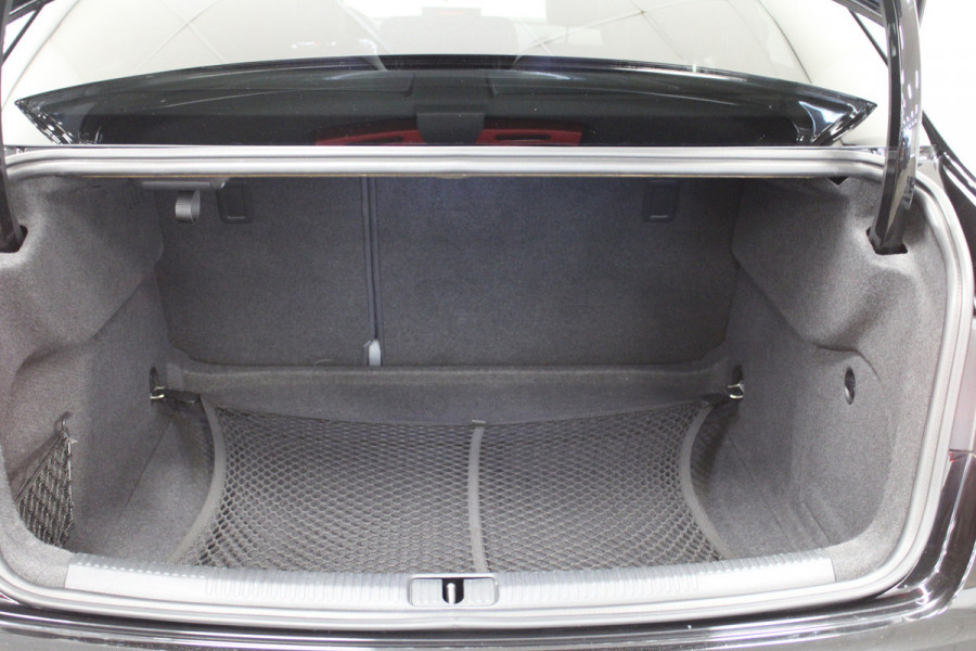 Audi A3 Limousine 35 TFSI CoD Sport S Line Edition Audi A3 Limousine 35 TFSI CoD Sport S Line Edition