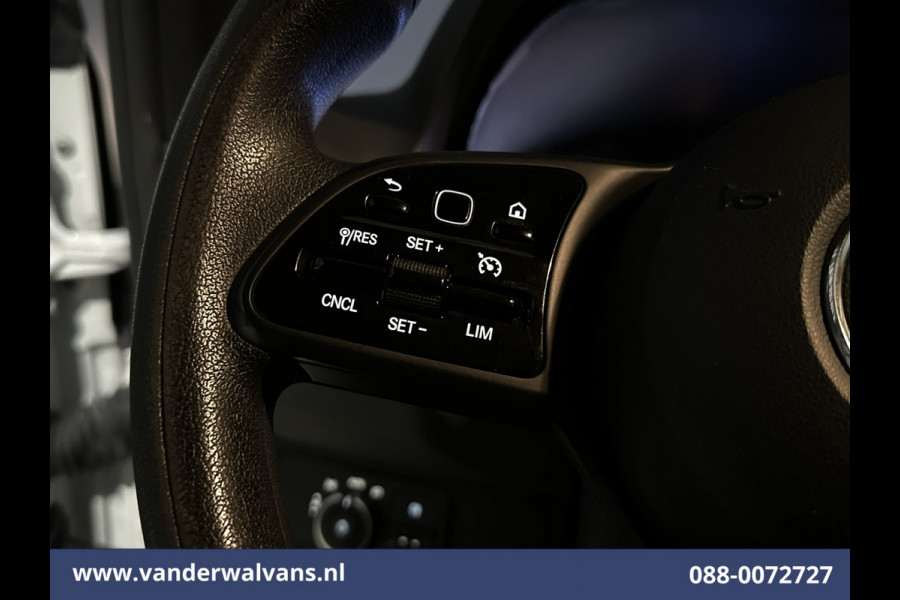 Mercedes-Benz Sprinter 315 CDI 150pk L2H1 Euro6 Airco | Camera | Apple Carplay | Cruisecontrol Android Auto, Stoelverwarming, Parkeersensoren, Bijrijdersbank Mercedes-Benz Sprinter 315 CDI 150pk L2H1 Euro6 Airco | Camera | Apple Carplay | Cruisecontrol Android Auto, Stoelverwarming, Parkeersensoren, Bijrijdersbank