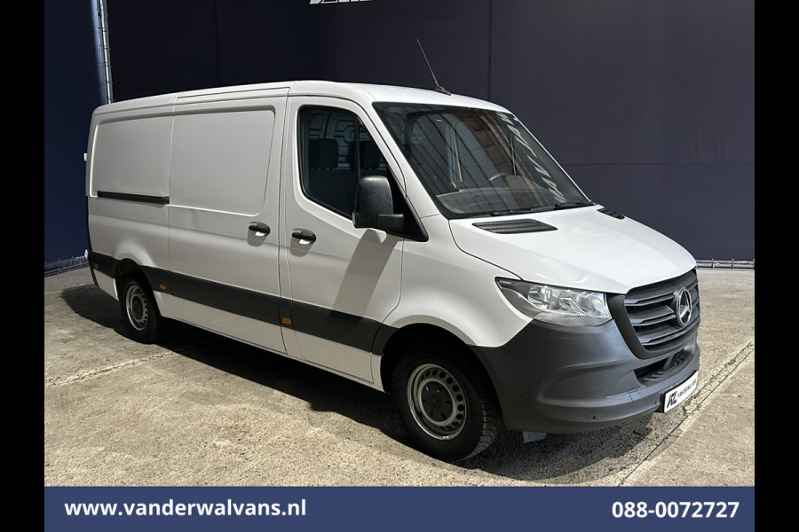 Mercedes-Benz Sprinter 315 CDI 150pk L2H1 Euro6 Airco | Camera | Apple Carplay | Cruisecontrol Android Auto, Stoelverwarming, Parkeersensoren, Bijrijdersbank Mercedes-Benz Sprinter 315 CDI 150pk L2H1 Euro6 Airco | Camera | Apple Carplay | Cruisecontrol Android Auto, Stoelverwarming, Parkeersensoren, Bijrijdersbank