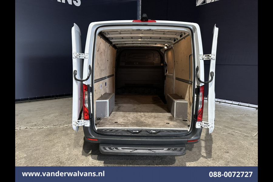 Mercedes-Benz Sprinter 315 CDI 150pk L2H1 Euro6 Airco | Camera | Apple Carplay | Cruisecontrol Android Auto, Stoelverwarming, Parkeersensoren, Bijrijdersbank Mercedes-Benz Sprinter 315 CDI 150pk L2H1 Euro6 Airco | Camera | Apple Carplay | Cruisecontrol Android Auto, Stoelverwarming, Parkeersensoren, Bijrijdersbank