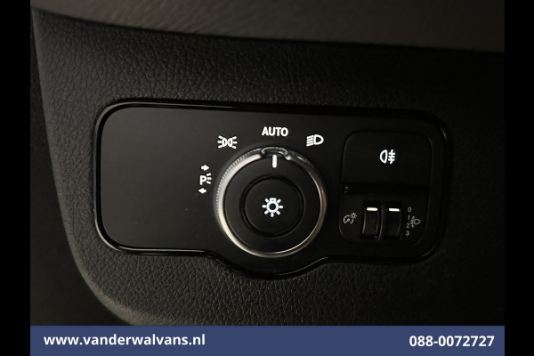 Mercedes-Benz Sprinter 315 CDI 150pk L2H1 Euro6 Airco | Camera | Apple Carplay | Cruisecontrol Android Auto, Stoelverwarming, Parkeersensoren, Bijrijdersbank Mercedes-Benz Sprinter 315 CDI 150pk L2H1 Euro6 Airco | Camera | Apple Carplay | Cruisecontrol Android Auto, Stoelverwarming, Parkeersensoren, Bijrijdersbank
