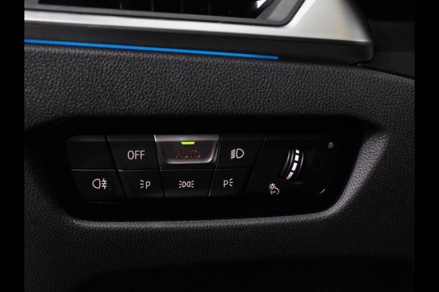 BMW 3 Serie Touring 330e Touring Sportline PHEV AUT Climate control | Adaptieve cruise control | Parkeersensoren | Navigatie | Sfeerverlichting | Stuur + stoelverwarming | Apple Carplay/ Android Auto BMW 3 Serie Touring 330e Touring Sportline PHEV AUT Climate control | Adaptieve cruise control | Parkeersensoren | Navigatie | Sfeerverlichting | Stuur + stoelverwarming | Apple Carplay/ Android Auto