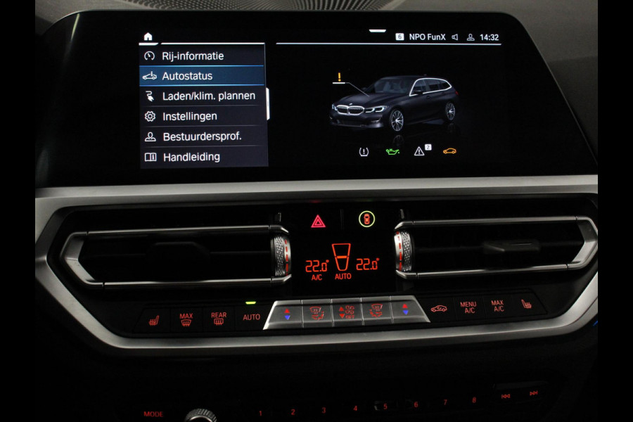 BMW 3 Serie Touring 330e Touring Sportline PHEV AUT Climate control | Adaptieve cruise control | Parkeersensoren | Navigatie | Sfeerverlichting | Stuur + stoelverwarming | Apple Carplay/ Android Auto BMW 3 Serie Touring 330e Touring Sportline PHEV AUT Climate control | Adaptieve cruise control | Parkeersensoren | Navigatie | Sfeerverlichting | Stuur + stoelverwarming | Apple Carplay/ Android Auto