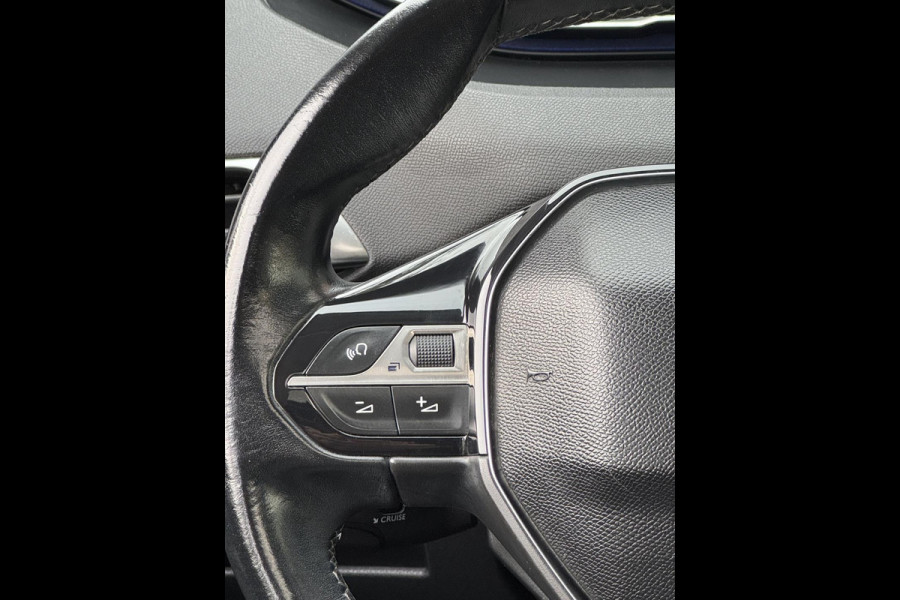 Peugeot 3008 1.2 PureTech Allure - Panorama dak I Navigatie I LED/Xenon I PDC /Camera I Airco I Sport velgen I Dealer onderhouden Peugeot 3008 1.2 PureTech Allure - Panorama dak I Navigatie I LED/Xenon I PDC /Camera I Airco I Sport velgen I Dealer onderhouden