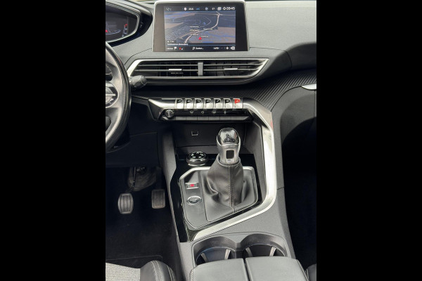 Peugeot 3008 1.2 PureTech Allure - Panorama dak I Navigatie I LED/Xenon I PDC /Camera I Airco I Sport velgen I Dealer onderhouden Peugeot 3008 1.2 PureTech Allure - Panorama dak I Navigatie I LED/Xenon I PDC /Camera I Airco I Sport velgen I Dealer onderhouden