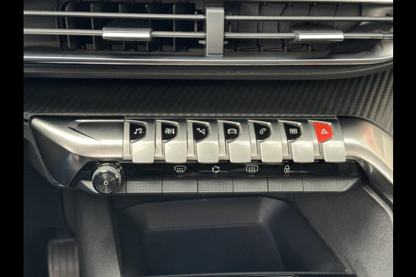 Peugeot 3008 1.2 PureTech Allure - Panorama dak I Navigatie I LED/Xenon I PDC /Camera I Airco I Sport velgen I Dealer onderhouden Peugeot 3008 1.2 PureTech Allure - Panorama dak I Navigatie I LED/Xenon I PDC /Camera I Airco I Sport velgen I Dealer onderhouden