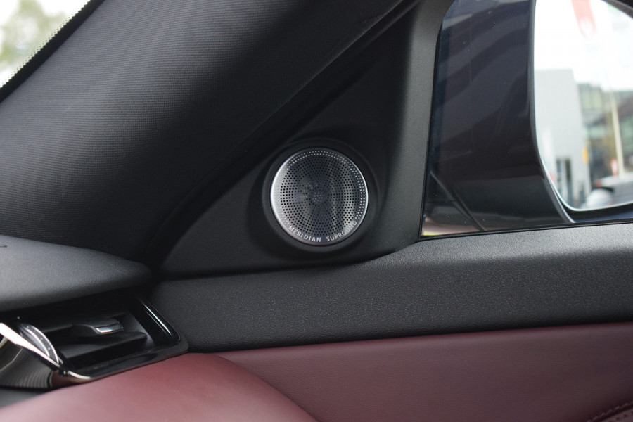 Land Rover Range Rover Evoque 2.0 P200 AWD R-Dynamic HSE | VOL! | Meridian | Leer | Stuur- en Stoelverw. Land Rover Range Rover Evoque 2.0 P200 AWD R-Dynamic HSE | VOL! | Meridian | Leer | Stuur- en Stoelverw.