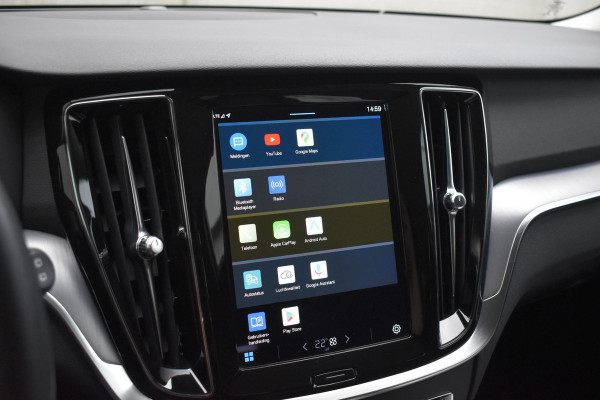 Volvo V60 B4 211PK Automaat Core / Navigatie / Achteruitrijcamera / Elektrische achterklep / LM Velgen / Elektr. Trekhaak / Parkeersensoren voor+achter Volvo V60 B4 211PK Automaat Core / Navigatie / Achteruitrijcamera / Elektrische achterklep / LM Velgen / Elektr. Trekhaak / Parkeersensoren voor+achter