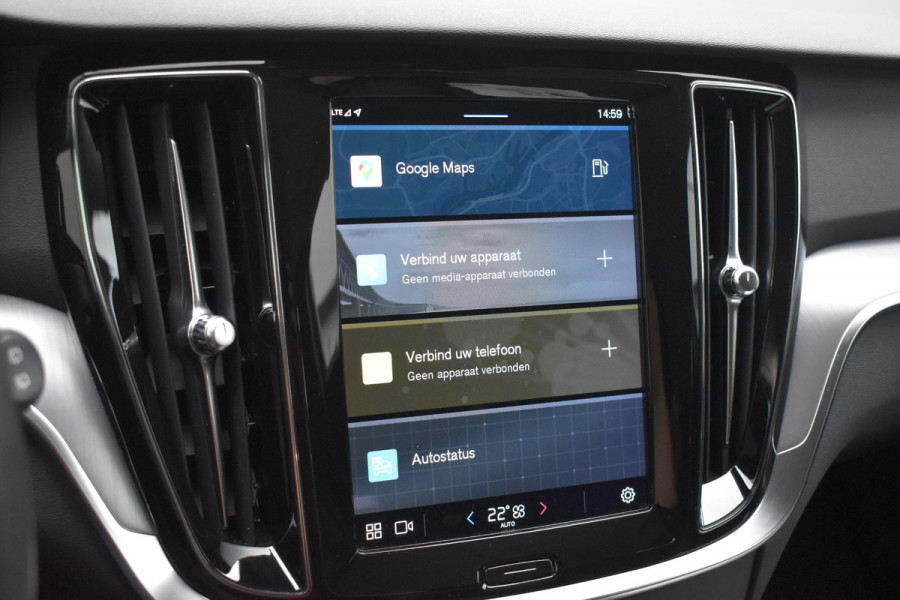 Volvo V60 B4 211PK Automaat Core / Navigatie / Achteruitrijcamera / Elektrische achterklep / LM Velgen / Elektr. Trekhaak / Parkeersensoren voor+achter Volvo V60 B4 211PK Automaat Core / Navigatie / Achteruitrijcamera / Elektrische achterklep / LM Velgen / Elektr. Trekhaak / Parkeersensoren voor+achter