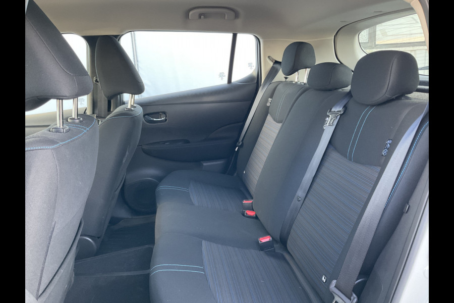 Nissan Leaf e+ 62 kWh Adapt.Cruise Stoel/Stuurverw + Achter Led Nav/Cam 60kwh 59kWh Nissan Leaf e+ 62 kWh Adapt.Cruise Stoel/Stuurverw + Achter Led Nav/Cam 60kwh 59kWh