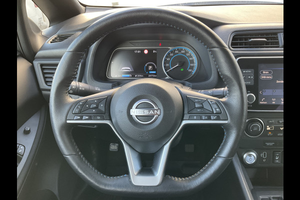 Nissan Leaf e+ 62 kWh Adapt.Cruise Stoel/Stuurverw + Achter Led Nav/Cam 60kwh 59kWh Nissan Leaf e+ 62 kWh Adapt.Cruise Stoel/Stuurverw + Achter Led Nav/Cam 60kwh 59kWh