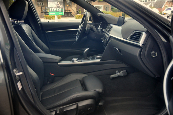 BMW 3-serie 340i M Sport Edition | Zeer nette staat! | NLse Auto | 53.800 km! BMW 3-serie 340i M Sport Edition | Zeer nette staat! | NLse Auto | 53.800 km!