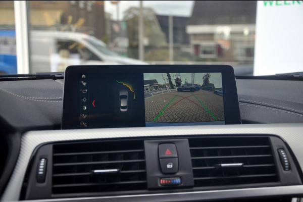 BMW 3-serie 340i M Sport Edition | Zeer nette staat! | NLse Auto | 53.800 km! BMW 3-serie 340i M Sport Edition | Zeer nette staat! | NLse Auto | 53.800 km!