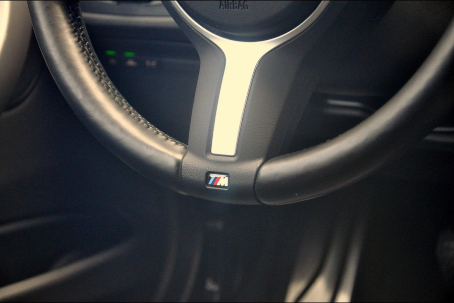 BMW 3-serie 340i M Sport Edition | Zeer nette staat! | NLse Auto | 53.800 km! BMW 3-serie 340i M Sport Edition | Zeer nette staat! | NLse Auto | 53.800 km!