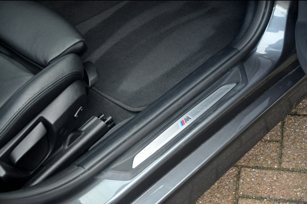 BMW 3-serie 340i M Sport Edition | Zeer nette staat! | NLse Auto | 53.800 km! BMW 3-serie 340i M Sport Edition | Zeer nette staat! | NLse Auto | 53.800 km!