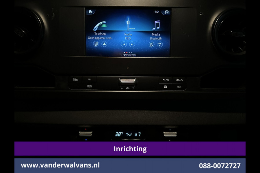 Mercedes-Benz Sprinter 316 CDI 164pk L2H2 inrichting Euro6 Airco | 3500kg Trekhaak | Camera | Apple Carplay Cruisecontrol, Android Auto, Parkeersensoren Mercedes-Benz Sprinter 316 CDI 164pk L2H2 inrichting Euro6 Airco | 3500kg Trekhaak | Camera | Apple Carplay Cruisecontrol, Android Auto, Parkeersensoren