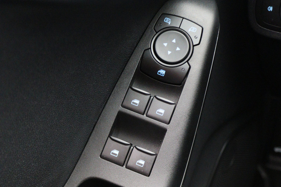 Ford Fiesta 1.0 EcoBoost Hybrid Titanium Climate, Cruise, Elektrisch Pakket, Apple Carplay, LED, DAB, Navigatie, PDC