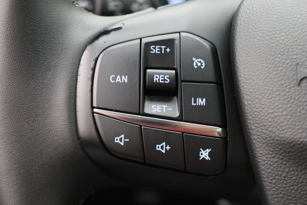 Ford Fiesta 1.0 EcoBoost Hybrid Titanium Climate, Cruise, Elektrisch Pakket, Apple Carplay, LED, DAB, Navigatie, PDC