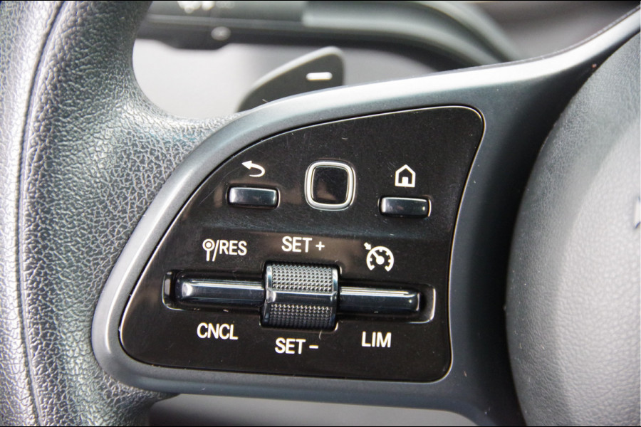 Mercedes-Benz Sprinter 315 1.9 CDI L1H1 AUT. LEDER, TREKHAAK, CAMERA, NAVI, CRUISE, CLIMA, NL AUTO, NAP Mercedes-Benz Sprinter 315 1.9 CDI L1H1 AUT. LEDER, TREKHAAK, CAMERA, NAVI, CRUISE, CLIMA, NL AUTO, NAP