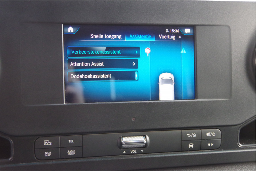 Mercedes-Benz Sprinter 315 1.9 CDI L1H1 AUT. LEDER, TREKHAAK, CAMERA, NAVI, CRUISE, CLIMA, NL AUTO, NAP Mercedes-Benz Sprinter 315 1.9 CDI L1H1 AUT. LEDER, TREKHAAK, CAMERA, NAVI, CRUISE, CLIMA, NL AUTO, NAP