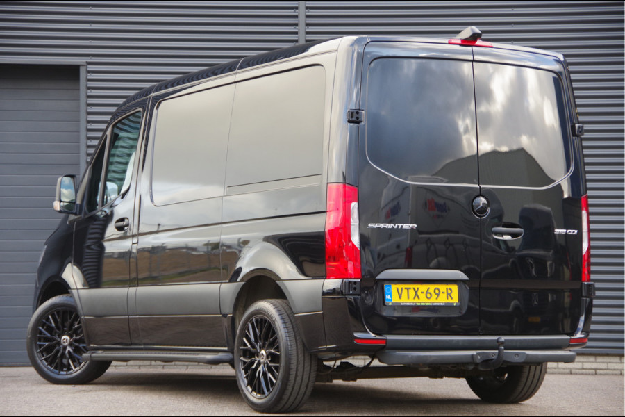 Mercedes-Benz Sprinter 315 1.9 CDI L1H1 AUT. LEDER, TREKHAAK, CAMERA, NAVI, CRUISE, CLIMA, NL AUTO, NAP Mercedes-Benz Sprinter 315 1.9 CDI L1H1 AUT. LEDER, TREKHAAK, CAMERA, NAVI, CRUISE, CLIMA, NL AUTO, NAP