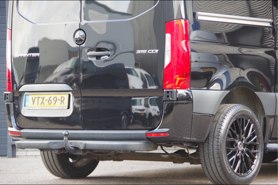 Mercedes-Benz Sprinter 315 1.9 CDI L1H1 AUT. LEDER, TREKHAAK, CAMERA, NAVI, CRUISE, CLIMA, NL AUTO, NAP Mercedes-Benz Sprinter 315 1.9 CDI L1H1 AUT. LEDER, TREKHAAK, CAMERA, NAVI, CRUISE, CLIMA, NL AUTO, NAP