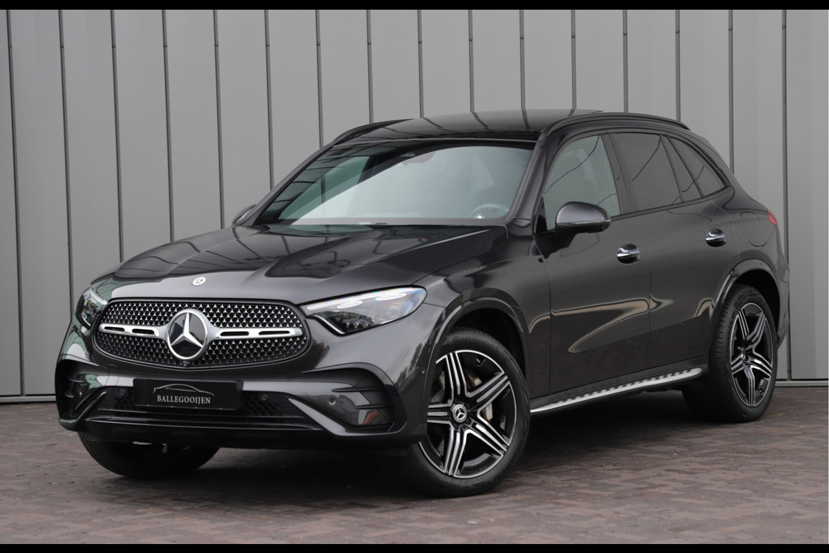 Mercedes-Benz GLC 300e AMG 4-Matic | 313PK | Achterasbesturing | Luchtvering | Head-up | Pano | Keyles-go | Sfeerverlichting | Distronic | Burmest Mercedes-Benz GLC 300e AMG 4-Matic | 313PK | Achterasbesturing | Luchtvering | Head-up | Pano | Keyles-go | Sfeerverlichting | Distronic | Burmest
