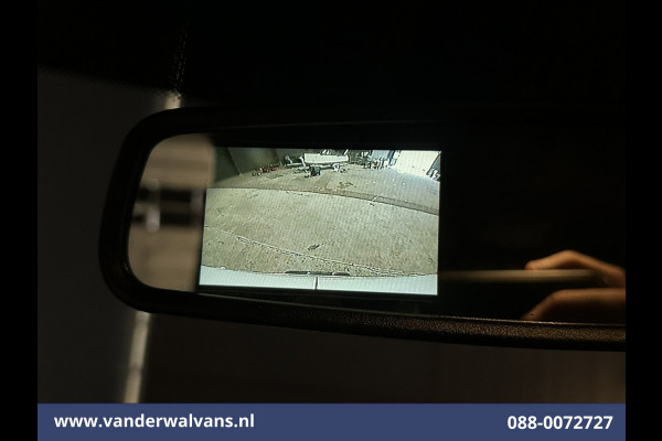 Mercedes-Benz Sprinter 315 CDI 150pk L3H2 Euro6 Airco | Camera | Cruisecontrol | Groot multimediascherm Stoelverwarming, Bijrijdersbank, 270 Graden achterdeuren