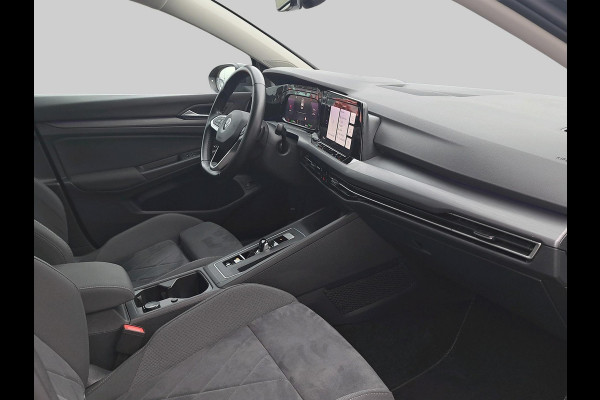 Volkswagen Golf 1.4 eHybrid Style | Blind Spot | ACC | DCC | Stoelen met geheugen functie | IQ Light |