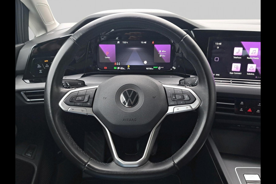 Volkswagen Golf 1.4 eHybrid Style | Blind Spot | ACC | DCC | Stoelen met geheugen functie | IQ Light |