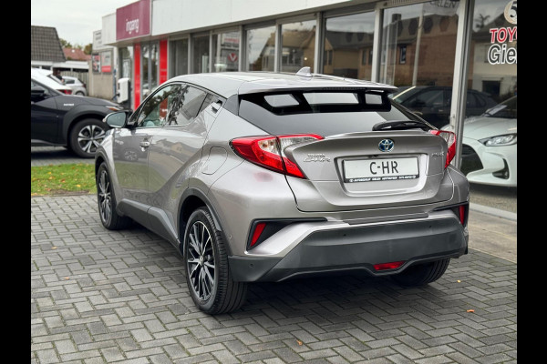 Toyota C-HR 1.8 Hybrid Executive | Stoelverwarming, Navigatie, Keyless, Leer/Stof, 18 Inch Toyota C-HR 1.8 Hybrid Executive | Stoelverwarming, Navigatie, Keyless, Leer/Stof, 18 Inch